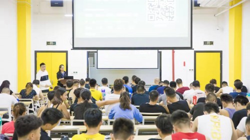 光豬圈健身與賽普聯(lián)手舉辦京滬兩場招聘會，加盟商現(xiàn)身說法