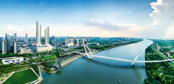 9月11日南京建鄴，未來(lái)城市產(chǎn)業(yè)峰會(huì)掀智慧城市面紗