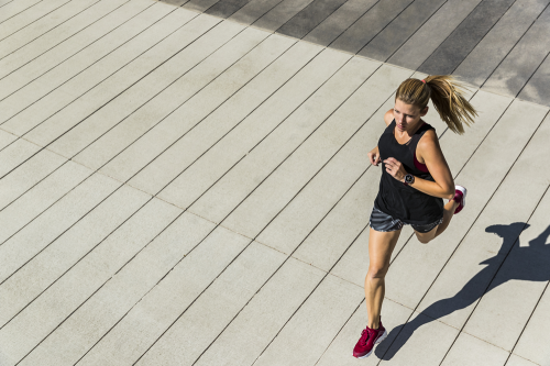 Garmin Instinct ：關(guān)愛(ài)獅子座，生日禮物一定要選對(duì)！