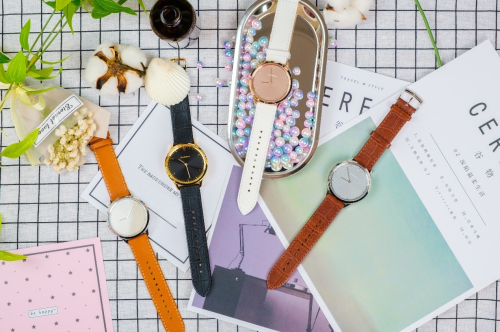 Garmin vivomove HR：這個(gè)夏天，做個(gè)“顏值表”！