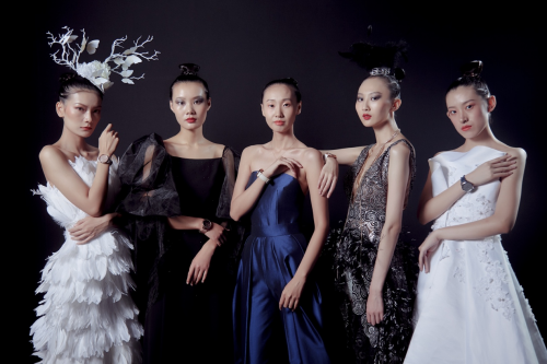 變身“女神”，時尚Model為你推薦GarminMove系列