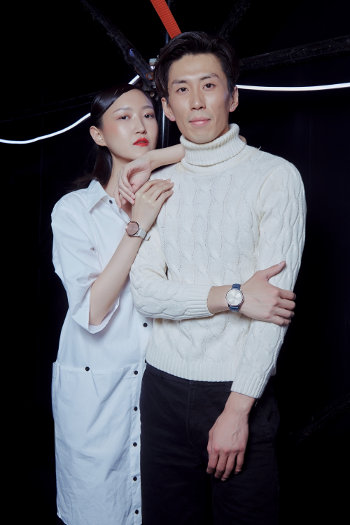 變身“女神”，時尚Model為你推薦GarminMove系列