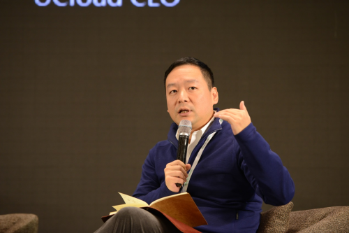 銅板街何俊：守正篤實 與時間同行