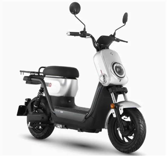 愛瑪年度新品上市，精準(zhǔn)洞察定義城市家庭功能車