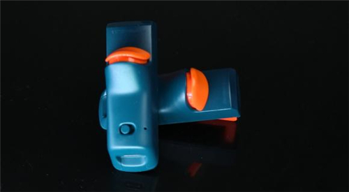 北通J1手柄強(qiáng)勢來襲 完爆對(duì)手的吃雞神器
