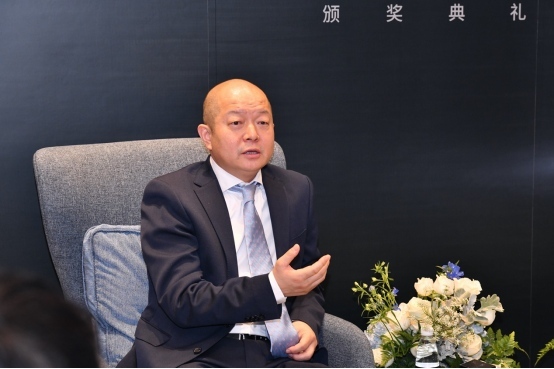 2019“科學(xué)探索獎”頒獎典禮在京舉行，50位獲獎青年科學(xué)家集體亮相