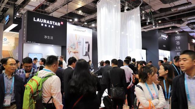LAURASTAR再赴進(jìn)博會，帶來美衣物凈生活的熨燙黑科技！