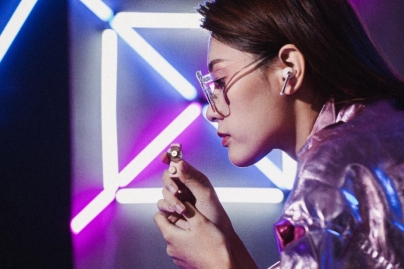 貓王收音機(jī)·潮無線 ONE：為了事業(yè)，他甚至沒上過一天班