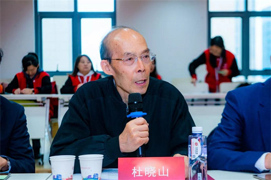 撫今追昔 共探小額信貸發(fā)展未來(lái)