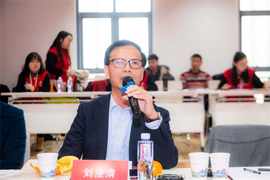 撫今追昔 共探小額信貸發(fā)展未來(lái)