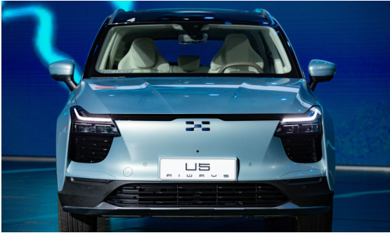新勢代品質(zhì)SUV，愛馳U5亮相?？谲囌公@好評