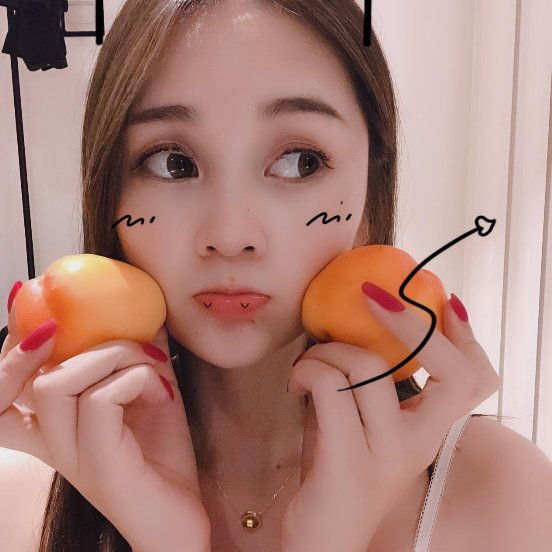 KK直播李小孽:會唱歌的“?！蓖?直播四個月成KK紅人