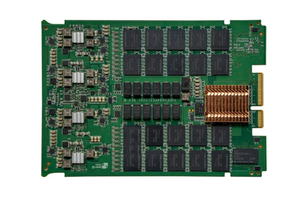 新一代浪潮K1 Power K8850G3關(guān)鍵應(yīng)用服務(wù)器，敏捷高效多應(yīng)用整合提供極致聚合算力