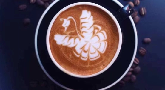 前海人壽附近商圈探店，博主陳琳忙里偷閑打卡十日談coffee