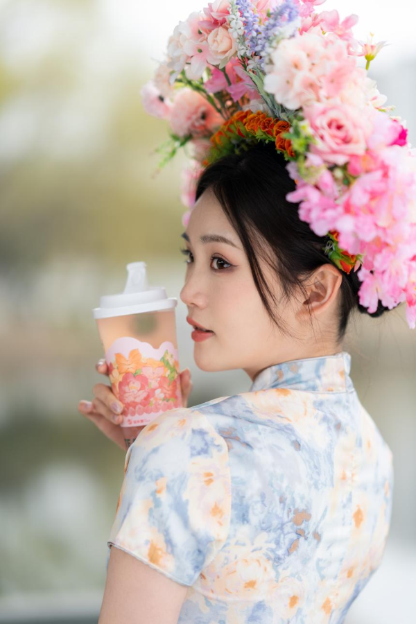 3天爆賣50+萬杯！益禾堂蜜桃烏龍PLUS升級(jí)回歸