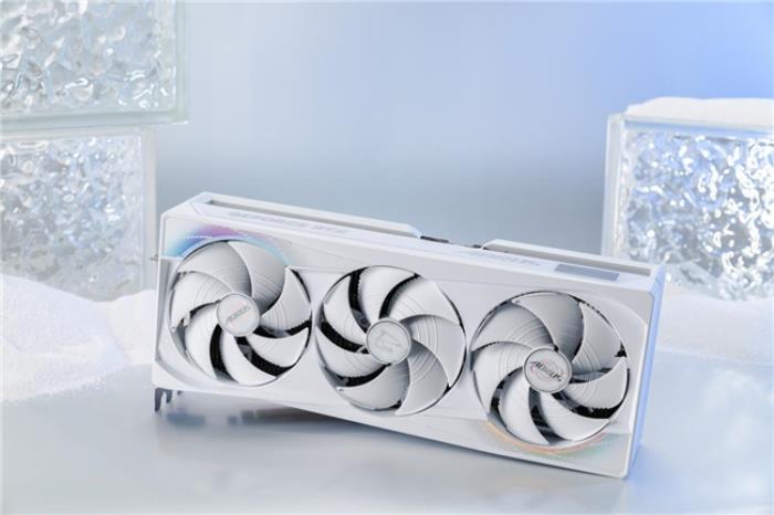 技嘉RTX 5090 D和 5080系列顯卡開售，性能猛獸降臨