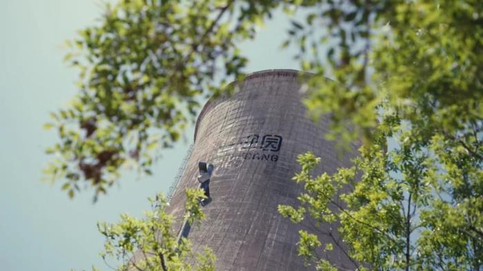 工業(yè)風(fēng)“籃球盛宴”！首鋼園3V3籃球賽在冷卻塔籃球公園舉辦