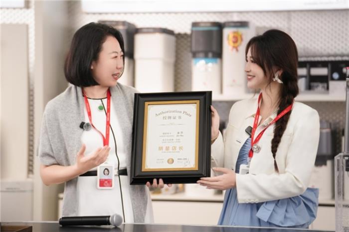 安吉爾亞洲一號店盛大開業(yè)：立足家裝潮流高地，引領(lǐng)凈水消費新趨勢