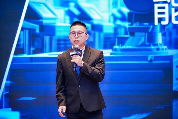 從工業(yè)自動化到智能機器人雙軌道戰(zhàn)略布局 