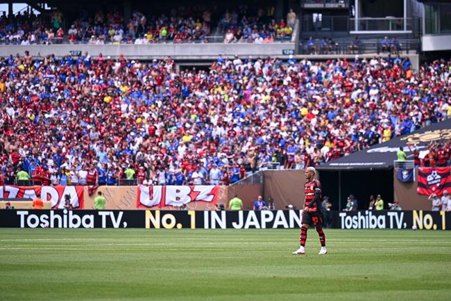 音質(zhì)王者震撼登場(chǎng)！NO.1 IN Japan東芝電視閃耀亮相2025世俱杯