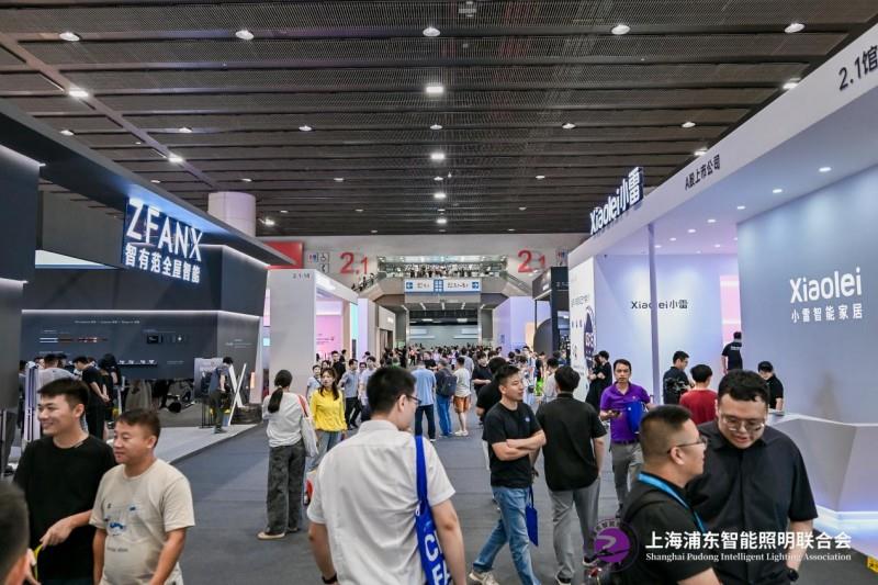 2025 廣州建博會(huì)盛大啟幕，上海浦東智能照明聯(lián)合會(huì)攜手共筑智能照明新輝煌