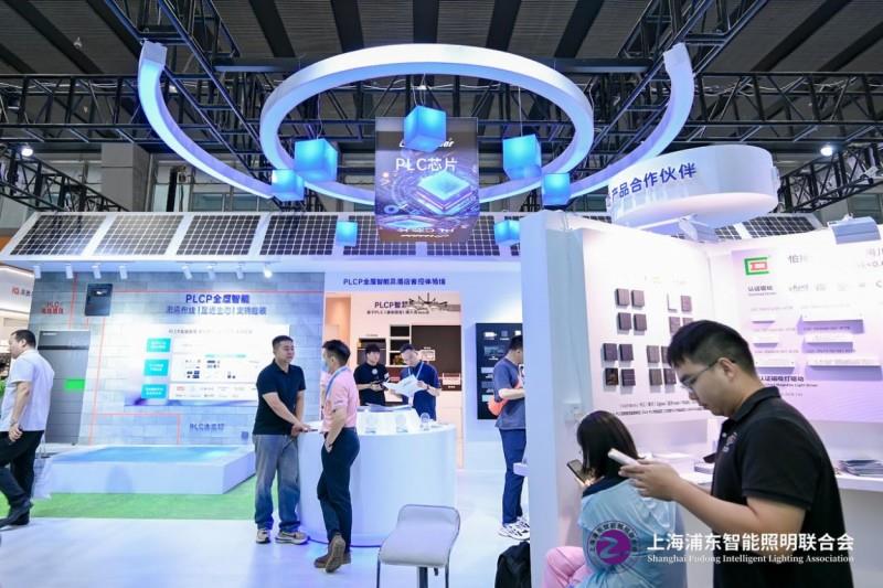 2025 廣州建博會(huì)盛大啟幕，上海浦東智能照明聯(lián)合會(huì)攜手共筑智能照明新輝煌