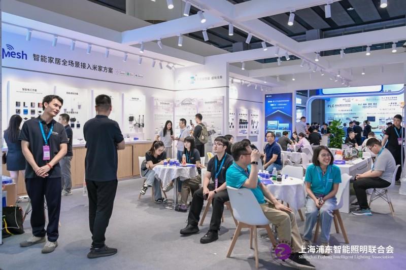 2025 廣州建博會(huì)盛大啟幕，上海浦東智能照明聯(lián)合會(huì)攜手共筑智能照明新輝煌