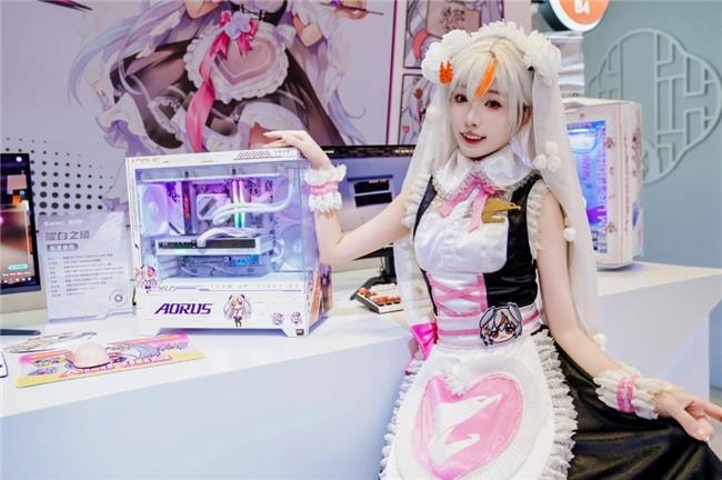 BW2025雕宅首日狂歡，技嘉AORUS夢想主場引爆電競狂潮