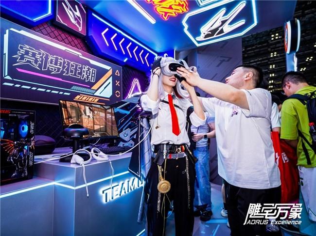 BW2025技嘉AORUS戰(zhàn)力全開，次元突破！硬核電競(jìng)引爆文化狂潮