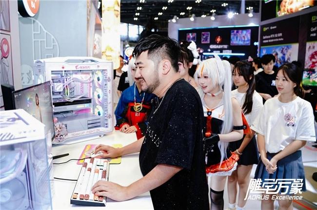 BW2025技嘉AORUS戰(zhàn)力全開，次元突破！硬核電競(jìng)引爆文化狂潮